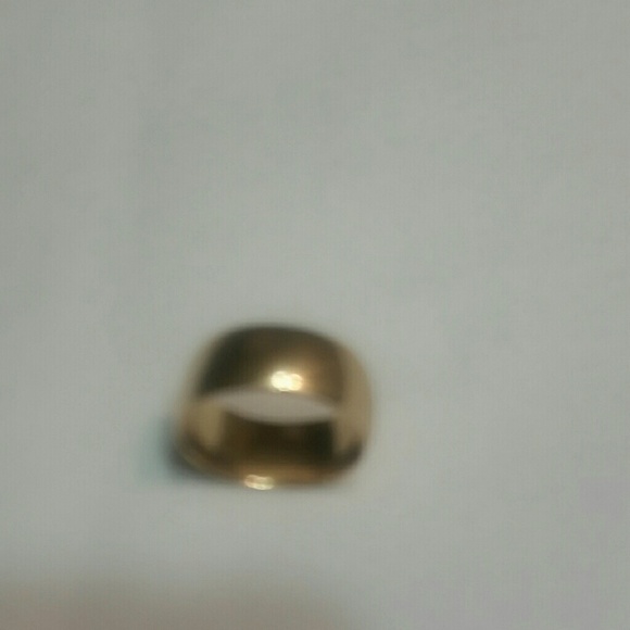 Man's wedding band - Picture 2 of 4